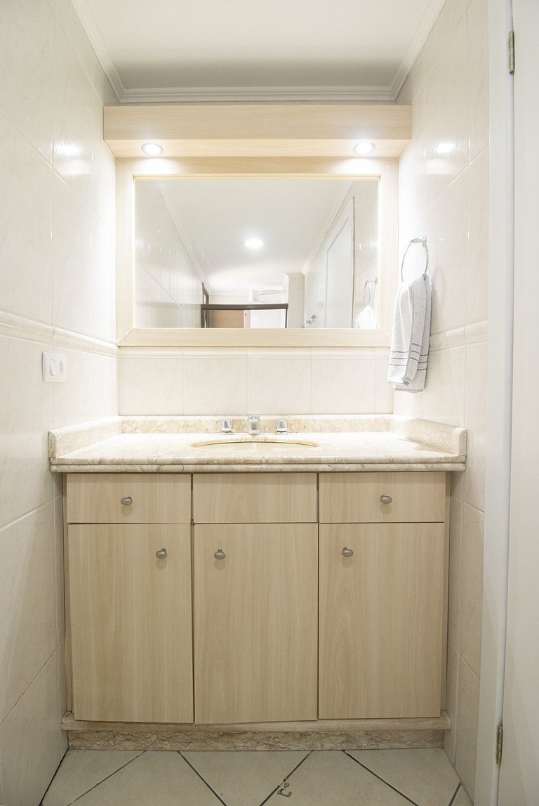 MOL14 - Vista para ilha, 3 Dorm, Climatizado