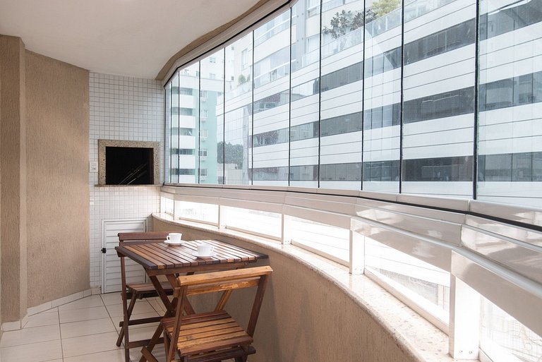 QUA21 - 3Dorm, Churrasqueira na sacada, Garagem