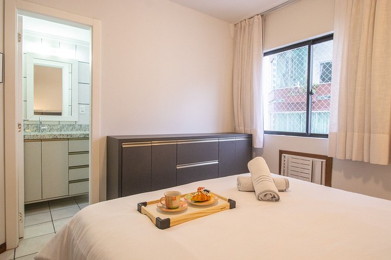 BK93 - 2 Dorm, TV Smart, Garagem, Próx. Calçadão