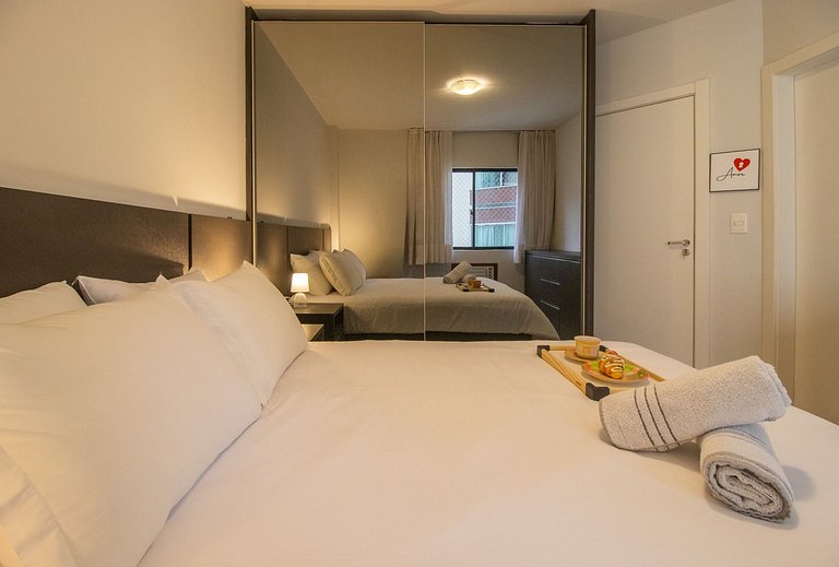 BK93 - 2 Dorm, TV Smart, Garagem, Próx. Calçadão