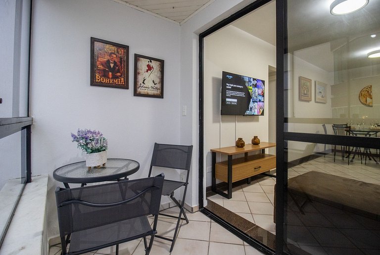 BK93 - 2 Dorm, TV Smart, Garagem, Próx. Calçadão