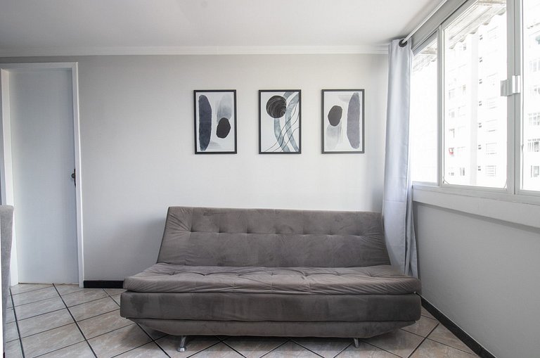 CLR82 - Calçadão, 1 Dorm Climatizado, Garagem