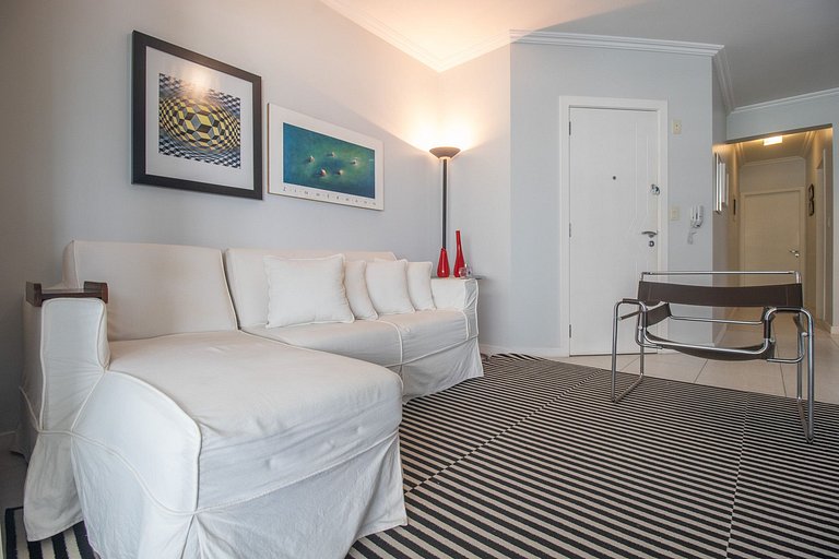 ATP42 - 2 Suítes, Garagem, Churrasqueira na sacada