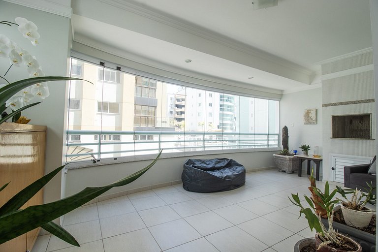 ATP42 - 2 Suítes, Garagem, Churrasqueira na sacada