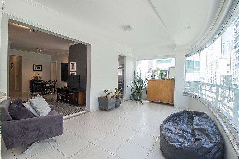 ATP42 - 2 Suítes, Garagem, Churrasqueira na sacada