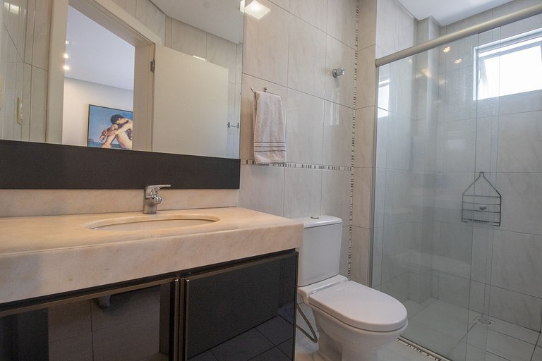 ATP42 - 2 Suítes, Garagem, Churrasqueira na sacada