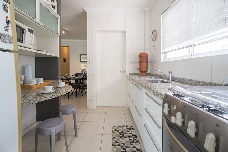 ATP42 - 2 Suítes, Garagem, Churrasqueira na sacada