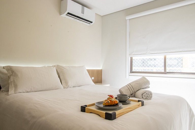 SLE72 - 2 Dorm, Climatizado, Smart TV, Barra Sul