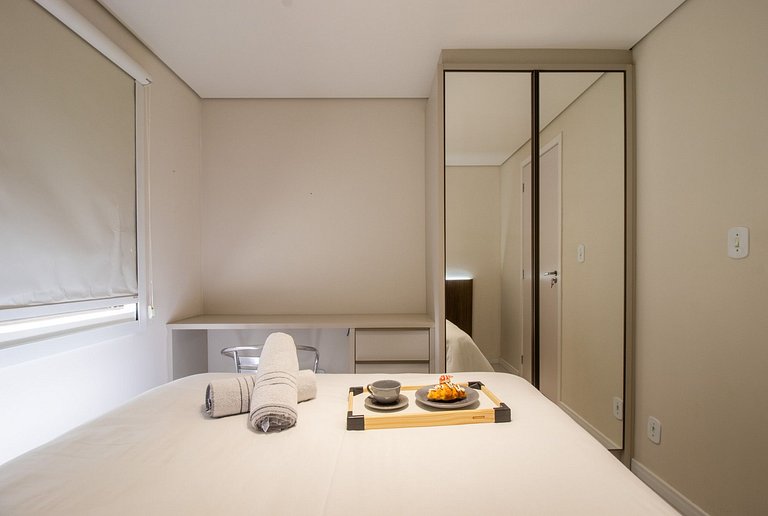 SLE72 - 2 Dorm, Climatizado, Smart TV, Barra Sul