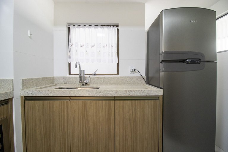 SLE72 - 2 Dorm, Climatizado, Smart TV, Barra Sul