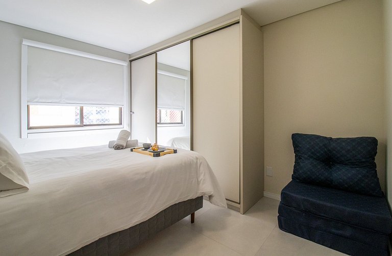 SLE72 - 2 Dorm, Climatizado, Smart TV, Barra Sul