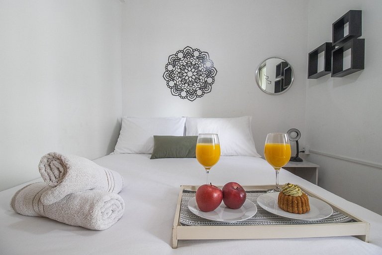 PRG111 - 4 Dorm, Climatizado, Próx a Av. Brasil