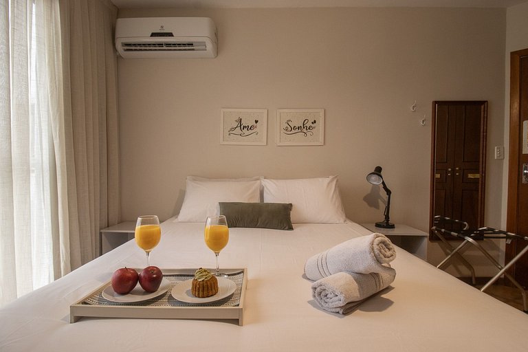 PRG111 - 4 Dorm, Climatizado, Próx a Av. Brasil