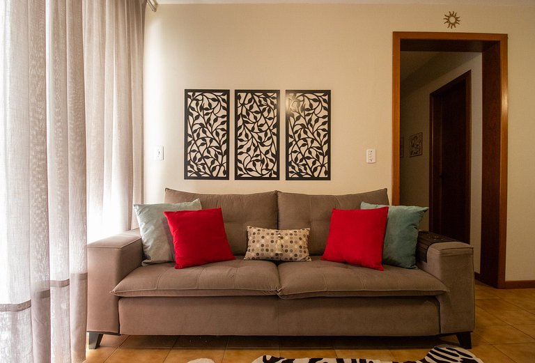 PRG111 - 4 Dorm, Climatizado, Próx a Av. Brasil