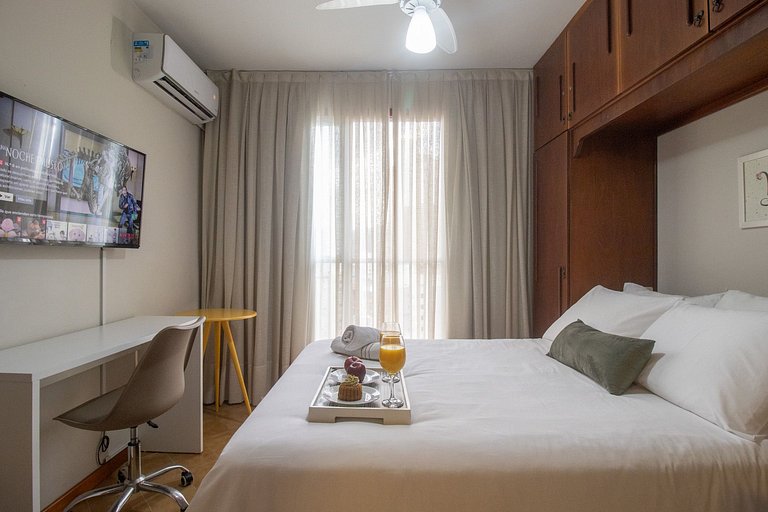 PRG111 - 4 Dorm, Climatizado, Próx a Av. Brasil