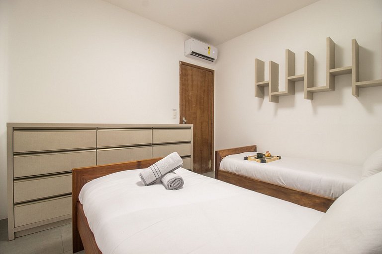 NVR24B - Quadra Mar, 2 Dormitórios, TV Smart