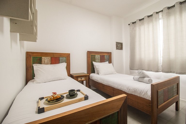 NVR24B - Quadra Mar, 2 Dormitórios, TV Smart