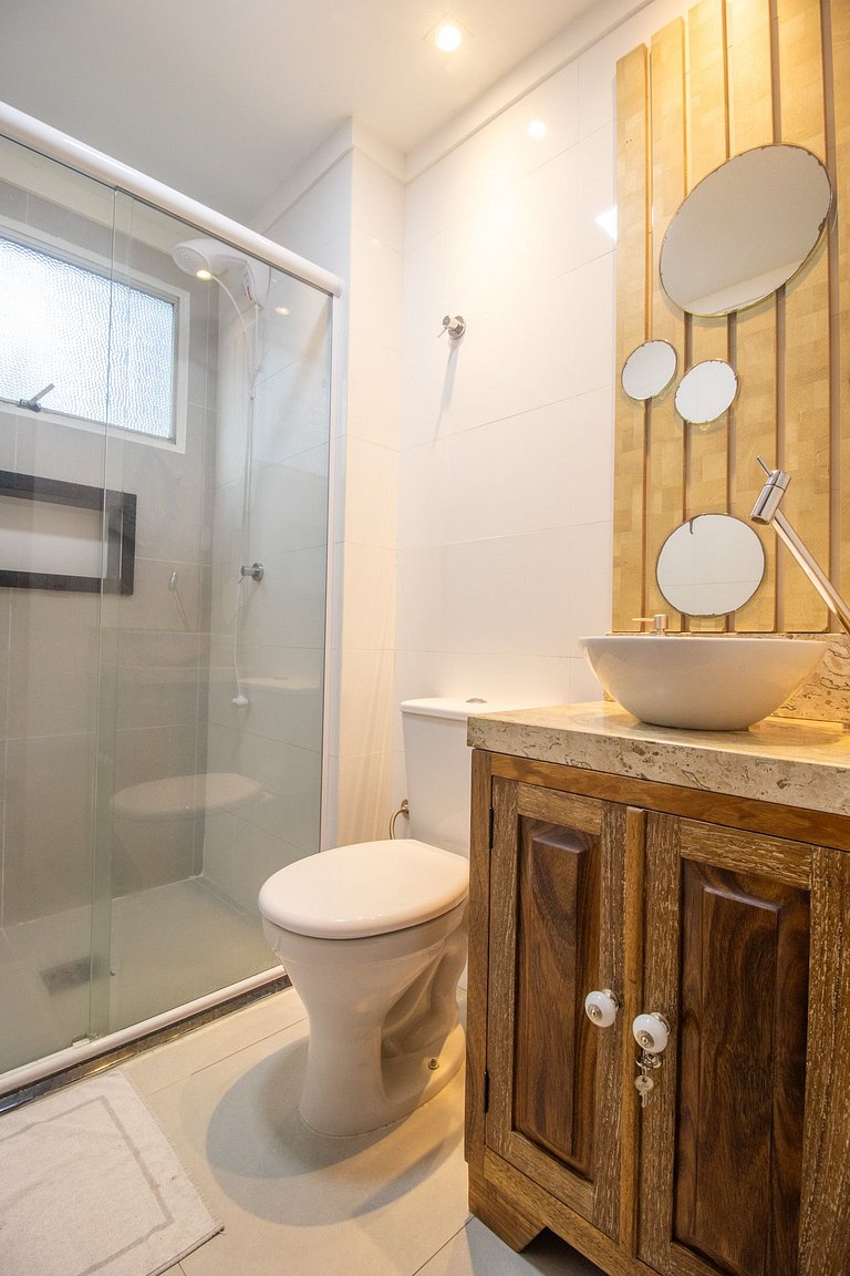 NVR24B - Quadra Mar, 2 Dormitórios, TV Smart