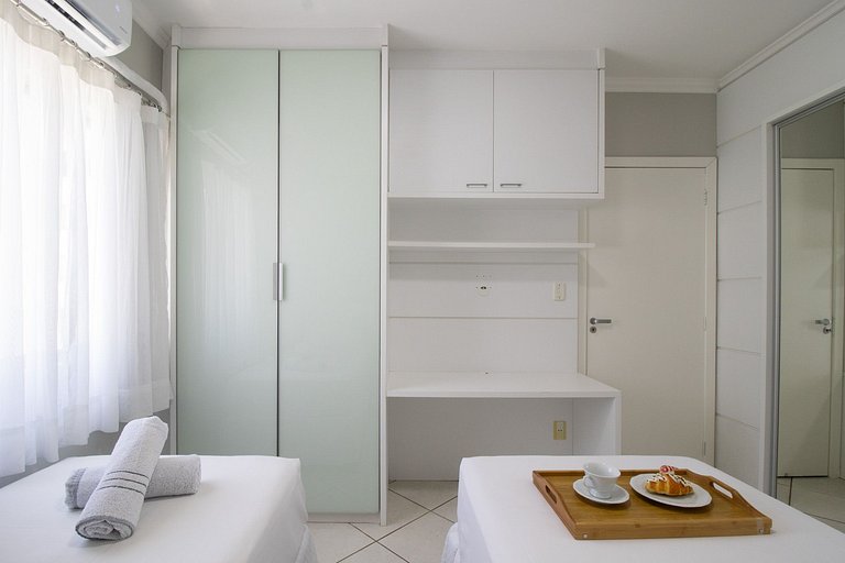 POE34 - Próx Shopping Atlântico, 2 Dorm, TV Smart