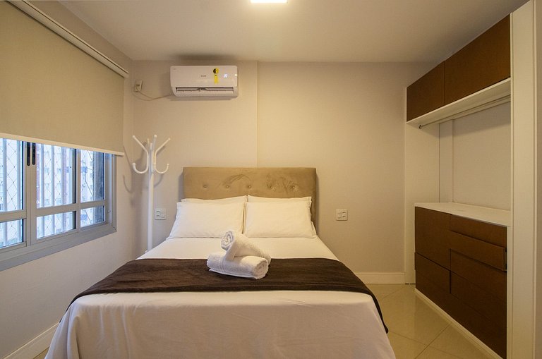 POS84 - Flat, Climatizado, Centro, Wi-Fi