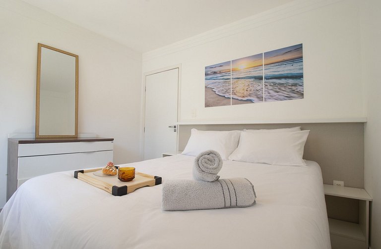 PRV55 - Próx. Roda Gigante, Climatizado, 2 Dorm