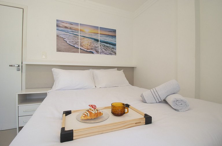 PRV55 - Próx. Roda Gigante, Climatizado, 2 Dorm