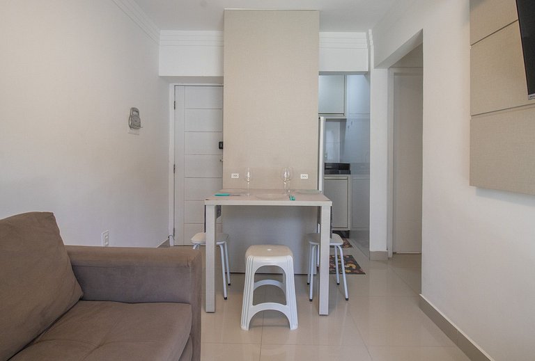 PRV55 - Próx. Roda Gigante, Climatizado, 2 Dorm