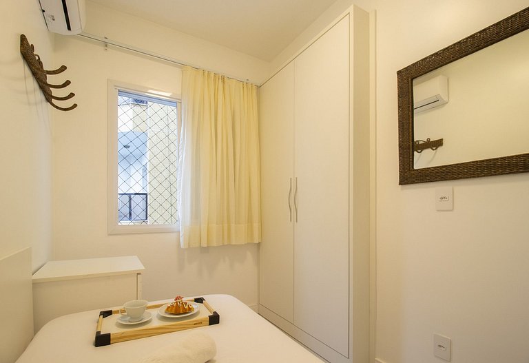 EGM61 - 3 Dorm, Vista Lateral do Mar, 2 Vagas