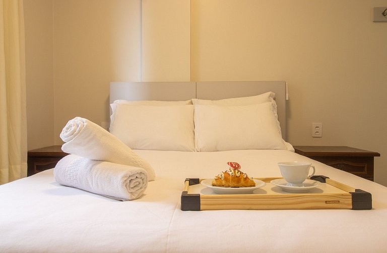 EGM61 - 3 Dorm, Vista Lateral do Mar, 2 Vagas