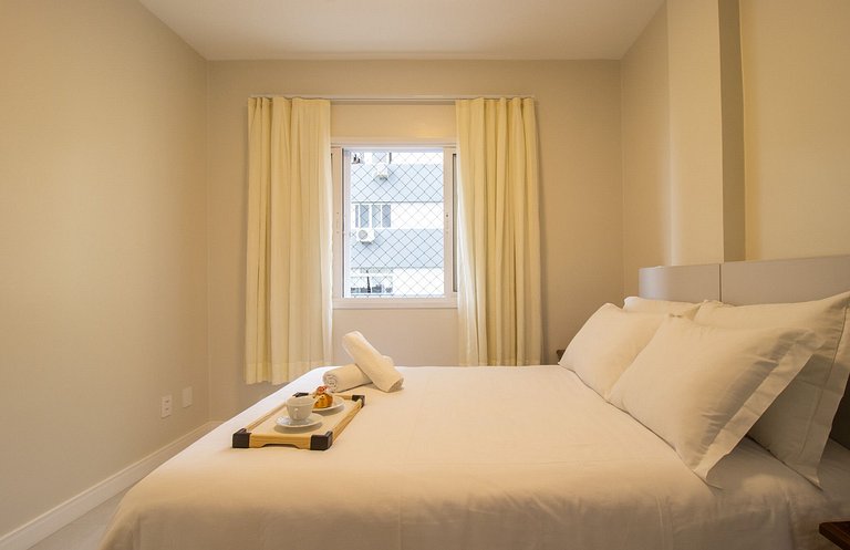 EGM61 - 3 Dorm, Vista Lateral do Mar, 2 Vagas