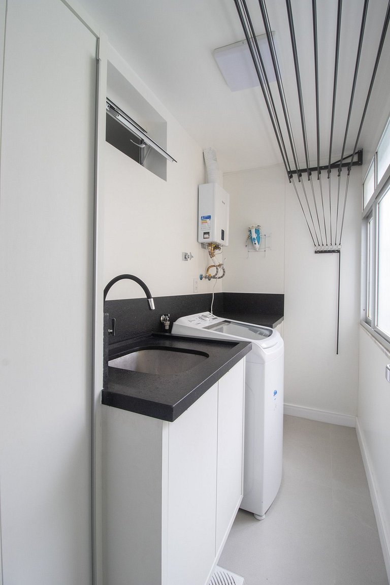 EGM61 - 3 Dorm, Vista Lateral do Mar, 2 Vagas