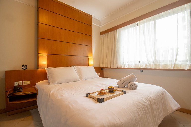 CS99 - Piscina, Flat, Smart TV, Garagem