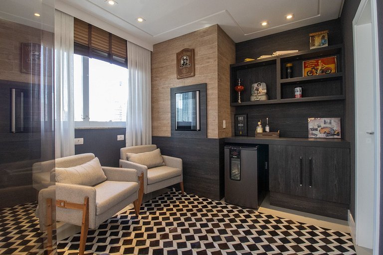 CDP132 - 3 Suítes, Climatizado, TV Smart, 3 Vagas