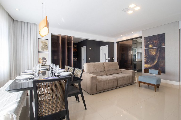 CDP132 - 3 Suítes, Climatizado, TV Smart, 3 Vagas