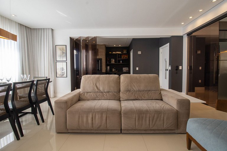 CDP132 - 3 Suítes, Climatizado, TV Smart, 3 Vagas