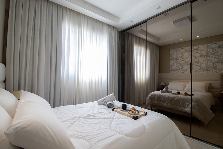 CDP132 - 3 Suítes, Climatizado, TV Smart, 3 Vagas