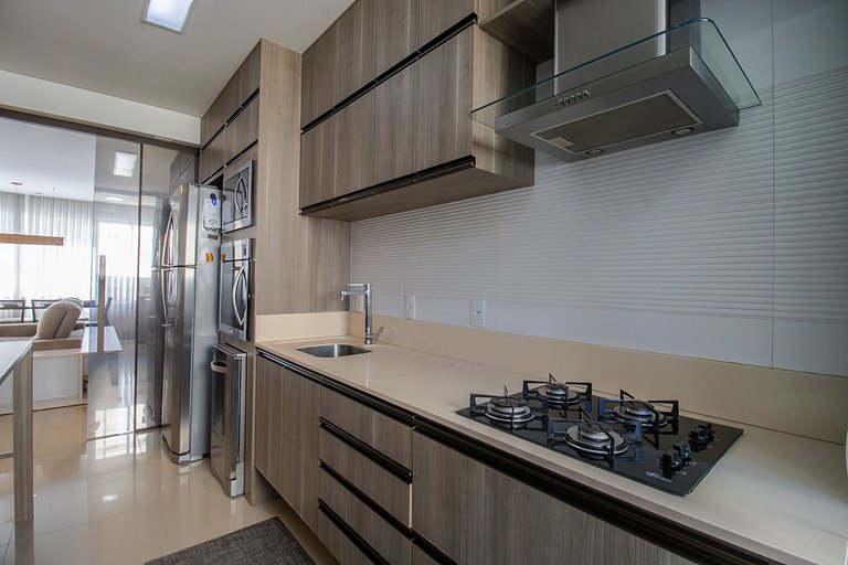 CDP132 - 3 Suítes, Climatizado, TV Smart, 3 Vagas