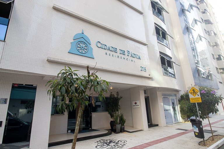 CDP132 - 3 Suítes, Climatizado, TV Smart, 3 Vagas