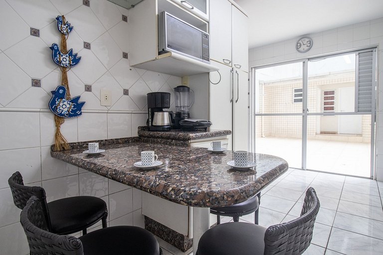 ANC11 - Amplo, Quadra Mar, 4 Suítes, Churrasqueira