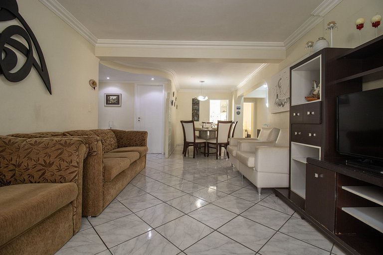 ANC11 - Amplo, Quadra Mar, 4 Suítes, Churrasqueira