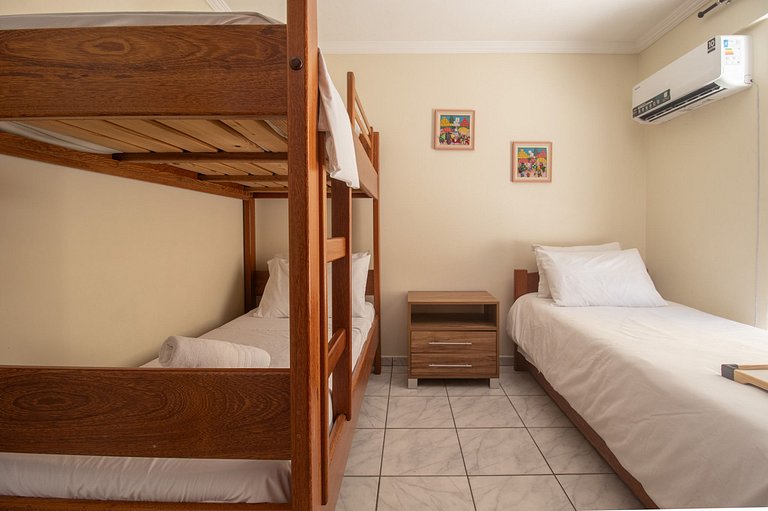 ANC11 - Amplo, Quadra Mar, 4 Suítes, Churrasqueira