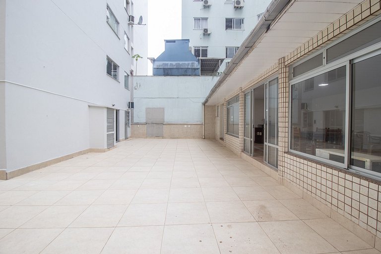 ANC11 - Amplo, Quadra Mar, 4 Suítes, Churrasqueira