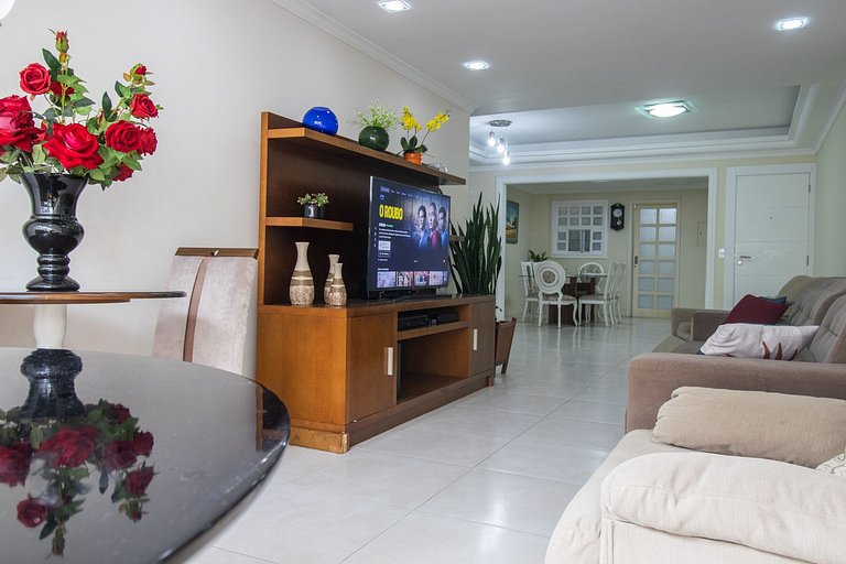 DNS12 - Quadra Mar, 3 Dorm, Varanda, Amplo