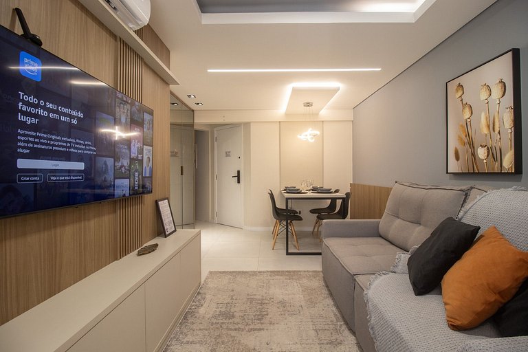 SLE72 - 2 Dorm, Climatizado, Smart TV, Barra Sul