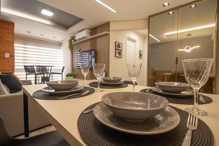 SLE72 - 2 Dorm, Climatizado, Smart TV, Barra Sul