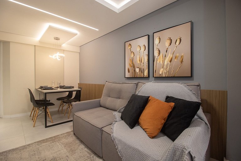 SLE72 - 2 Dorm, Climatizado, Smart TV, Barra Sul