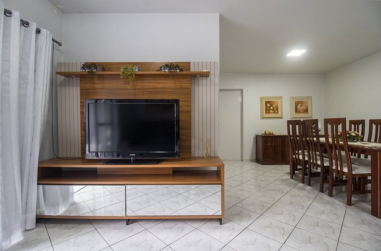 MY42 - 4 Dormitórios, Amplo, Quadra do mar