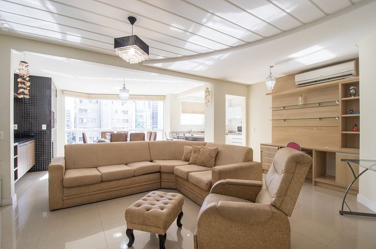 PLM41 - 3 Dorm, Churrasq, Amplo, 2 Garagens