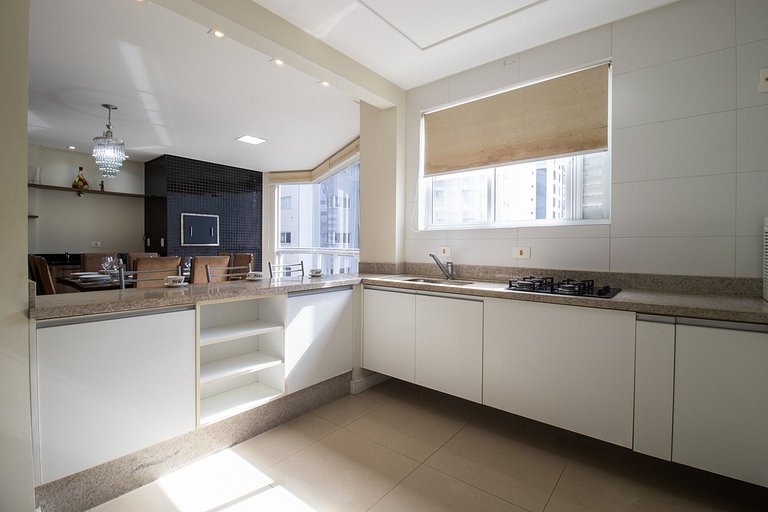 PLM41 - 3 Dorm, Churrasq, Amplo, 2 Garagens