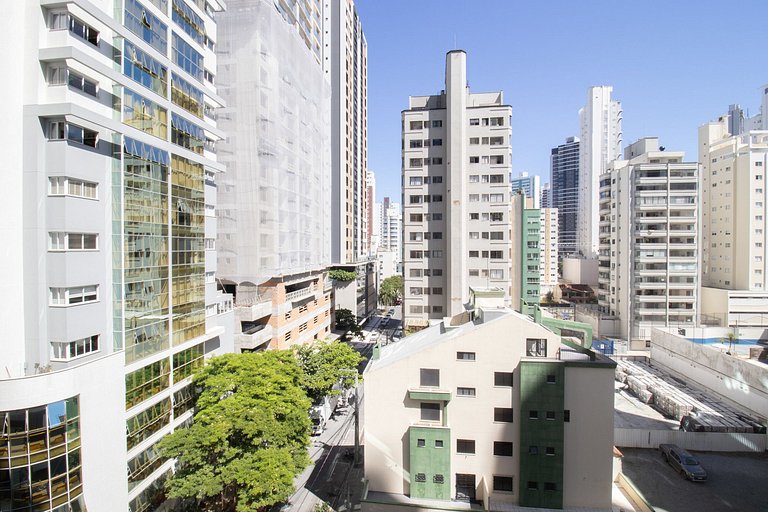 PLM41 - 3 Dorm, Churrasq, Amplo, 2 Garagens